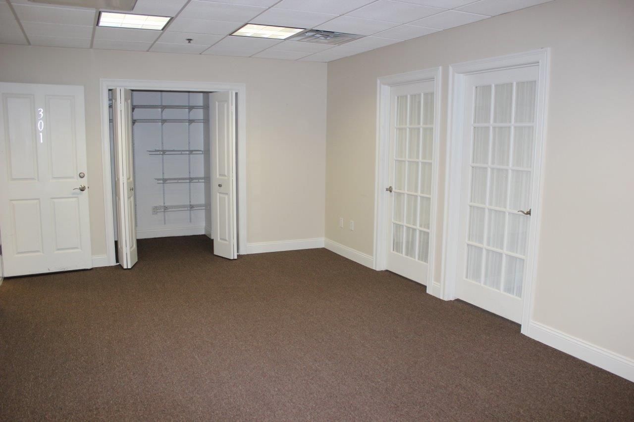 9 Summer St - 301